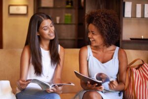 Read more about the article Crespos x Lisos – Semelhanças e Diferenças